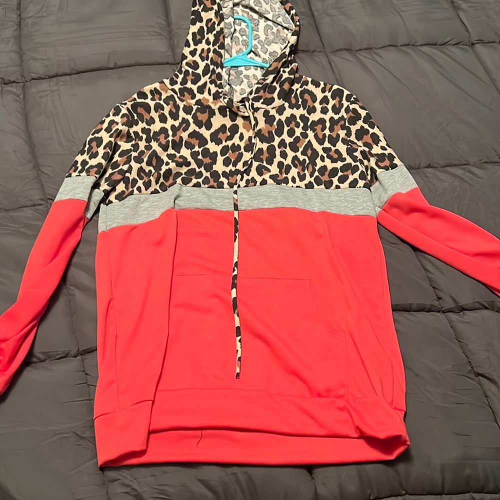 Pink Lily Leopard print/coral hoodie